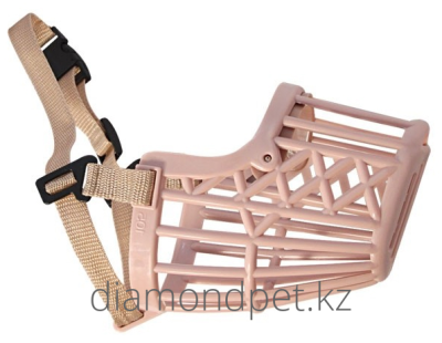 Triol Намордник №5 пластик с нейлоновым ремешком  арт.NF039